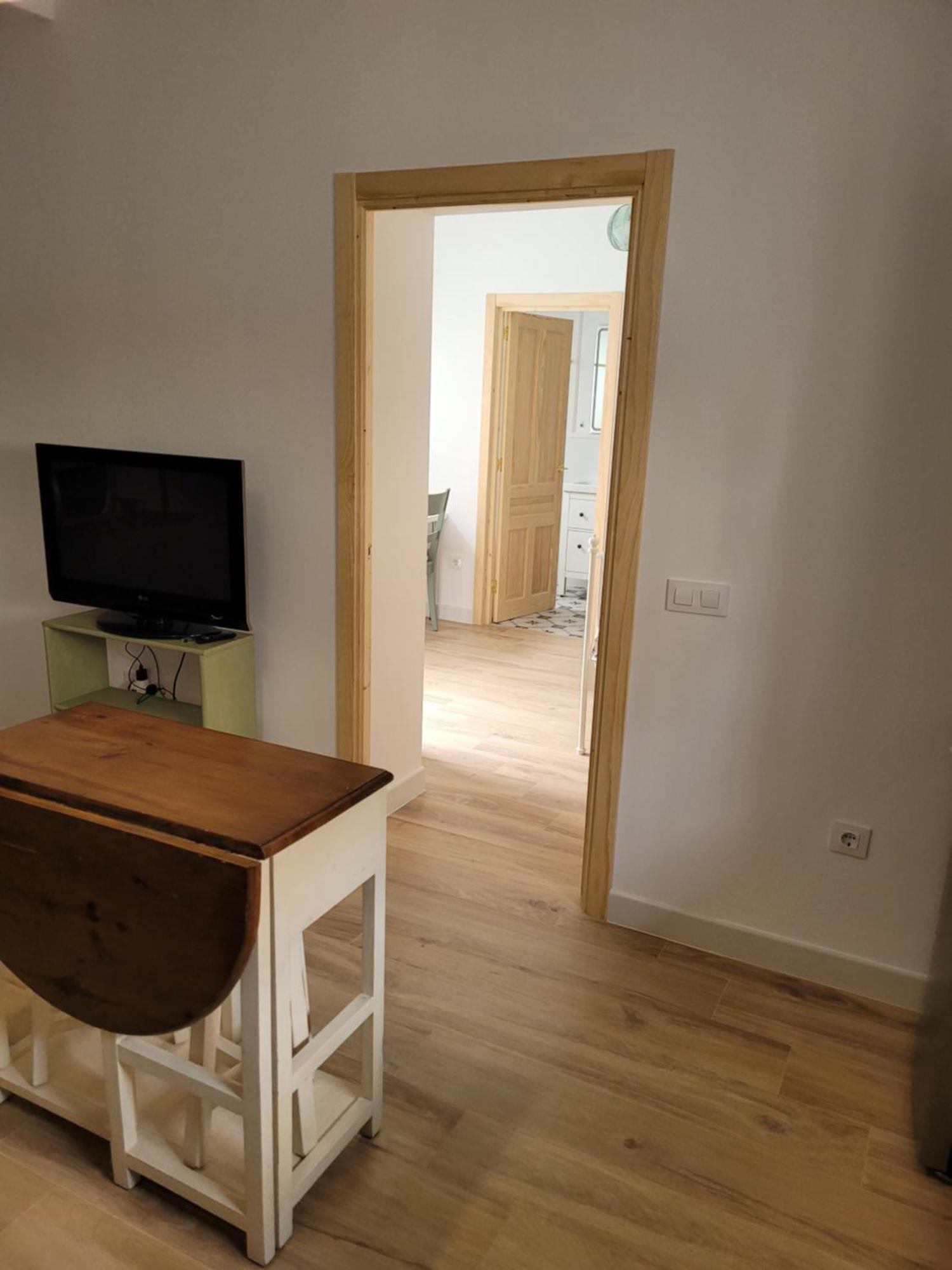 Apartamento Con Wifi, Patio Y Garaje Privado アルカラ・デ・グアダイラ エクステリア 写真