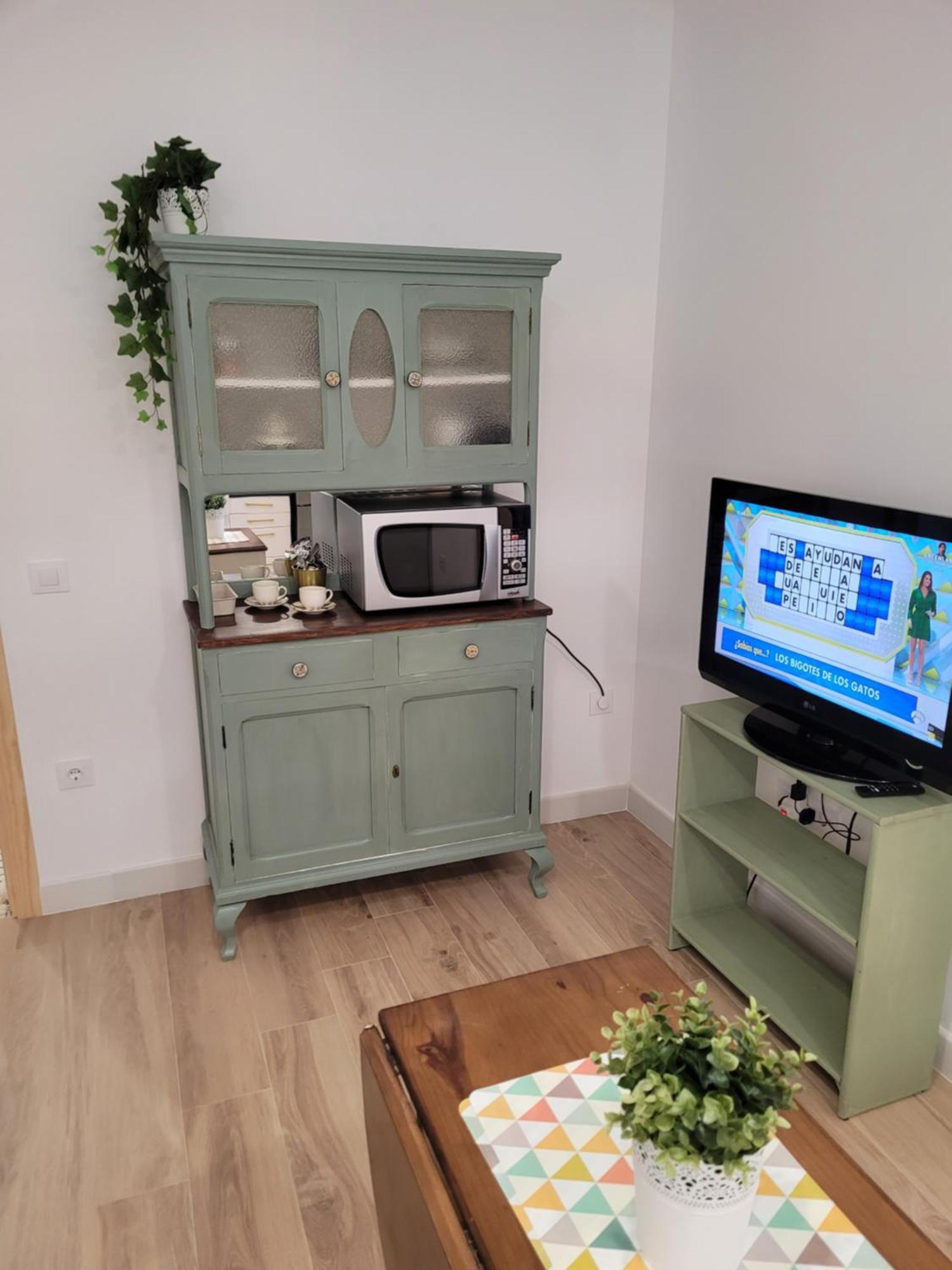Apartamento Con Wifi, Patio Y Garaje Privado アルカラ・デ・グアダイラ エクステリア 写真